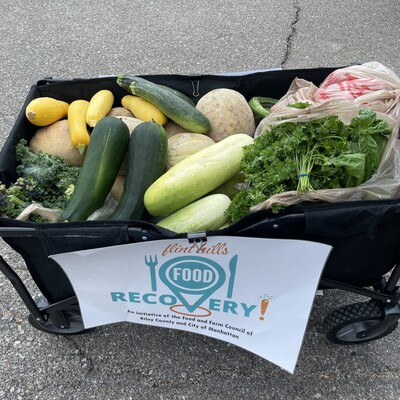 Flint Hills Food Recovery at the Farmers Market